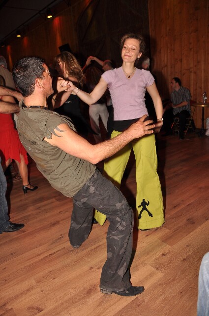 min 2009 04 05 station danse 097